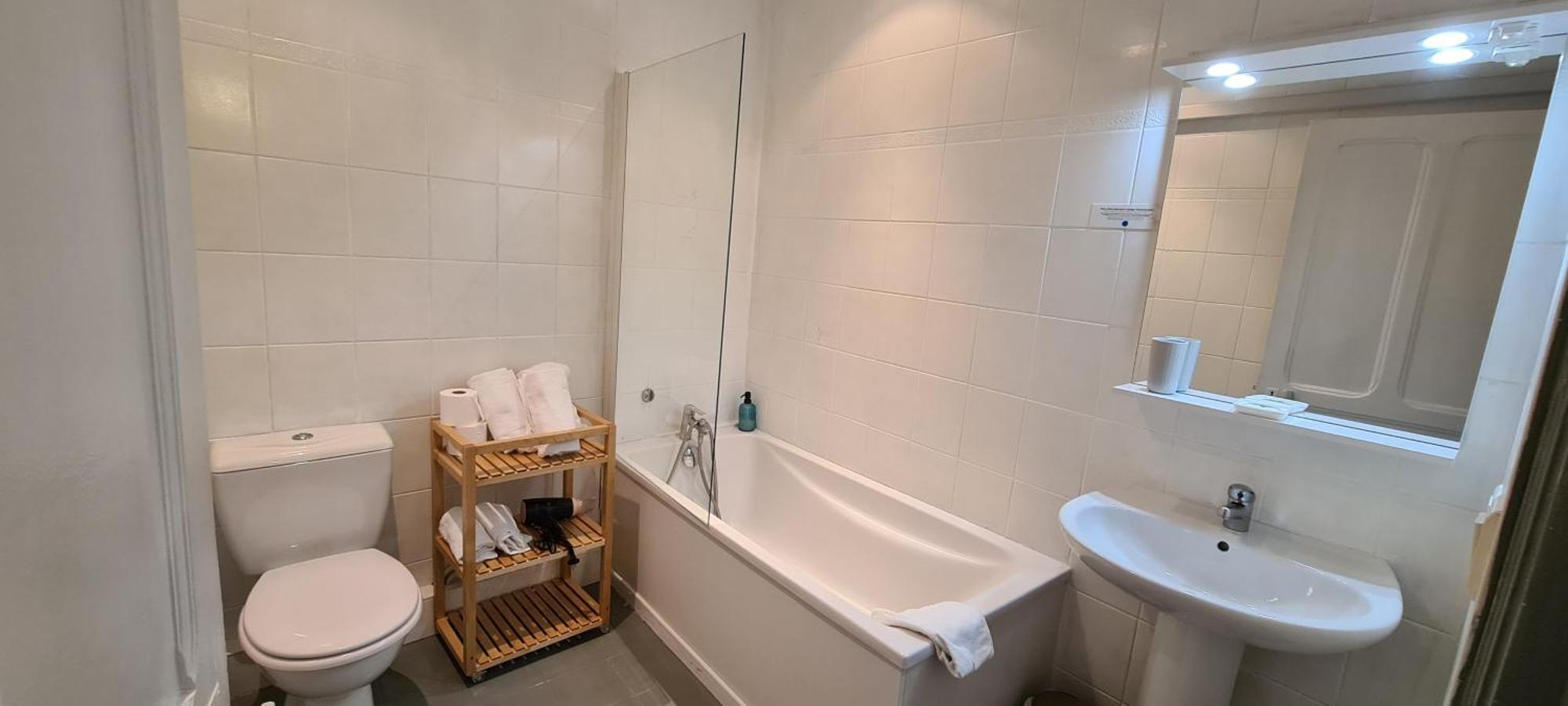 La Truite De La Loue Hotel Quingey Luaran gambar