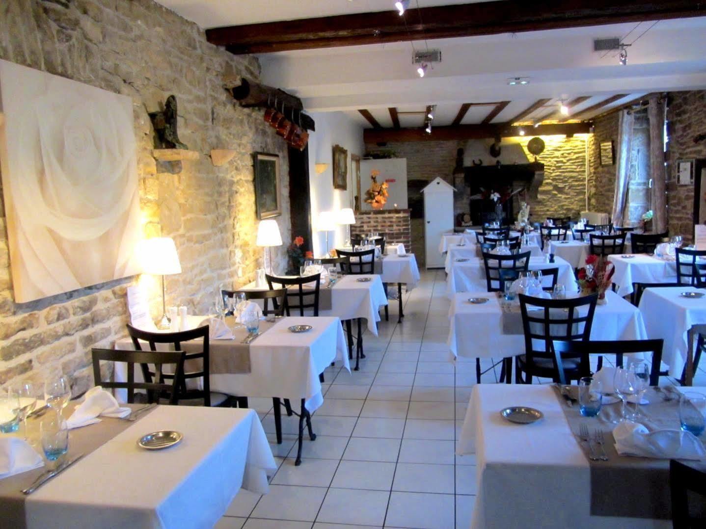 La Truite De La Loue Hotel Quingey Luaran gambar
